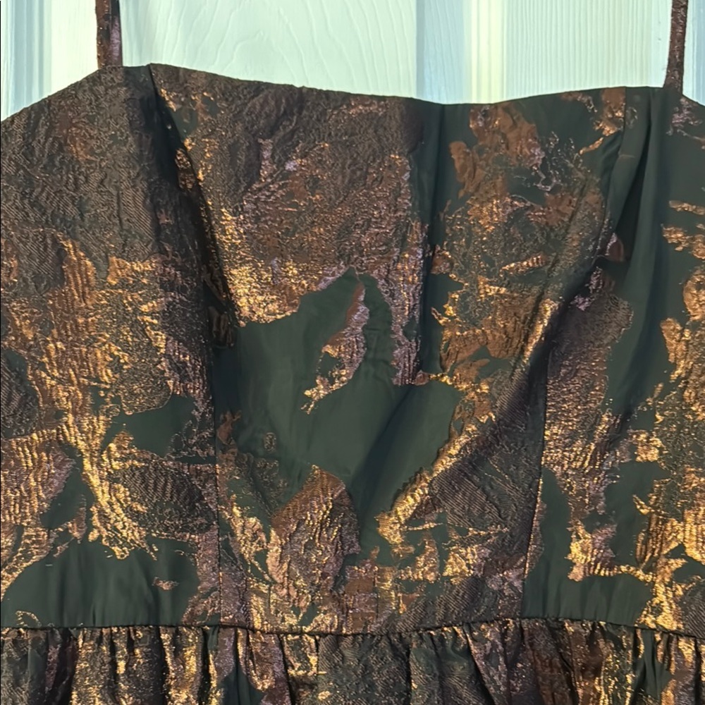 NWT Vera Wang High Low Dress in Black and Copper. Size 12. - Picture 10 of 12